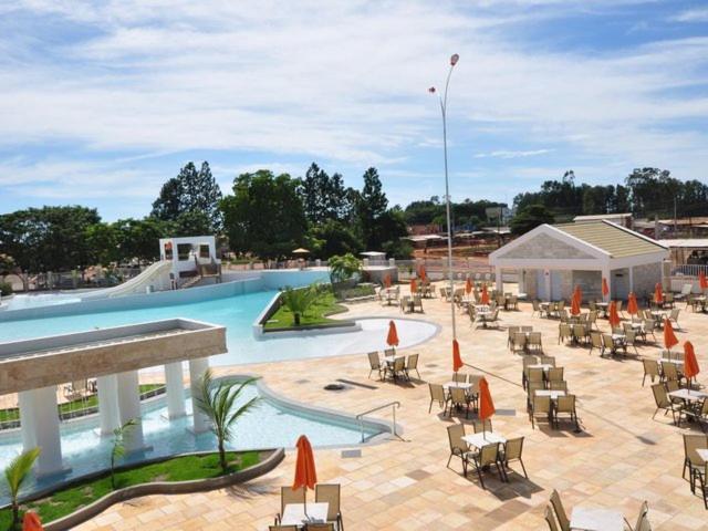 קאלדס נובאס Thermas Lacqua Diroma Com Piscina De Ondas Gratis 24Horas מראה חיצוני תמונה