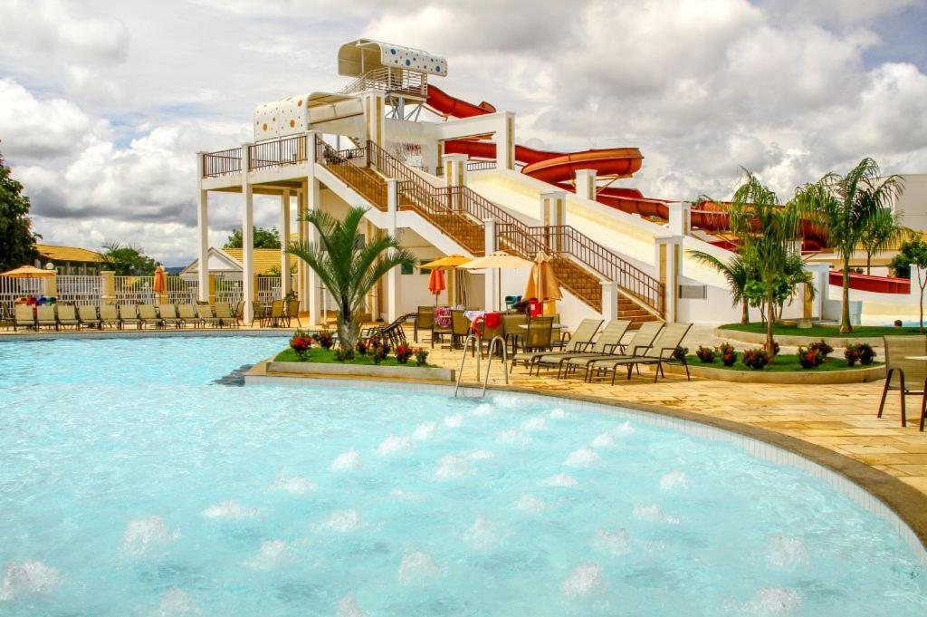 קאלדס נובאס Thermas Lacqua Diroma Com Piscina De Ondas Gratis 24Horas מראה חיצוני תמונה