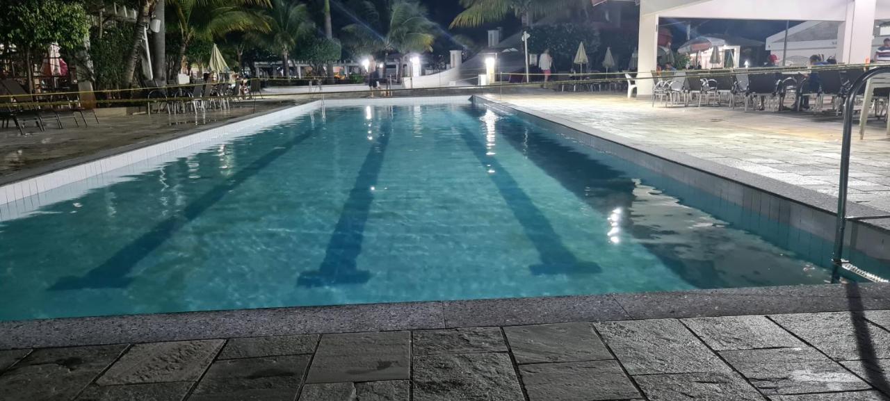 קאלדס נובאס Thermas Lacqua Diroma Com Piscina De Ondas Gratis 24Horas מראה חיצוני תמונה